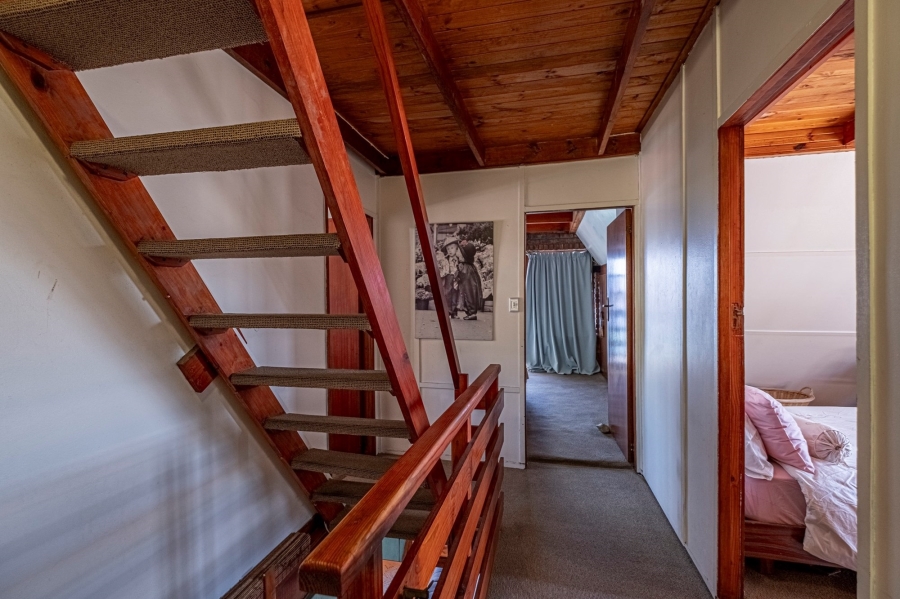 To Let 4 Bedroom Property for Rent in Amsterdamhoek Eastern Cape